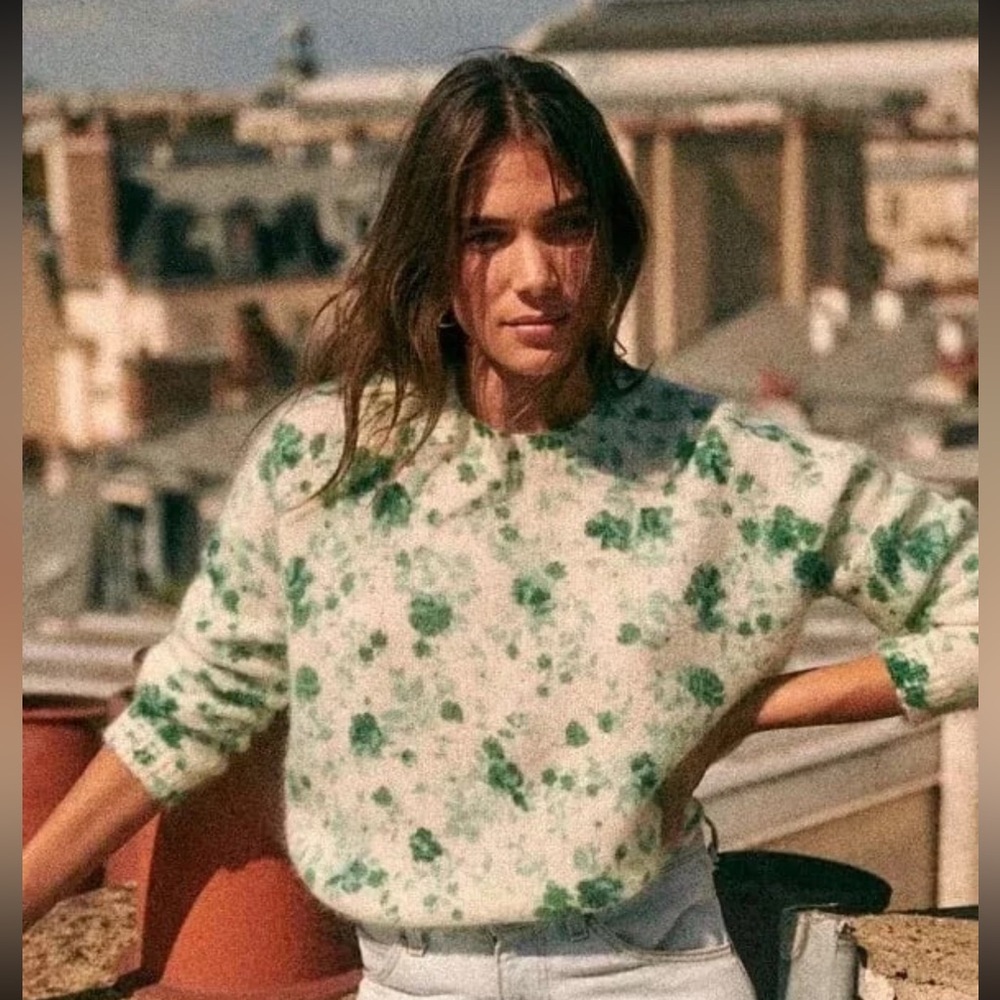 Sézane Amaya jumper in green peonies